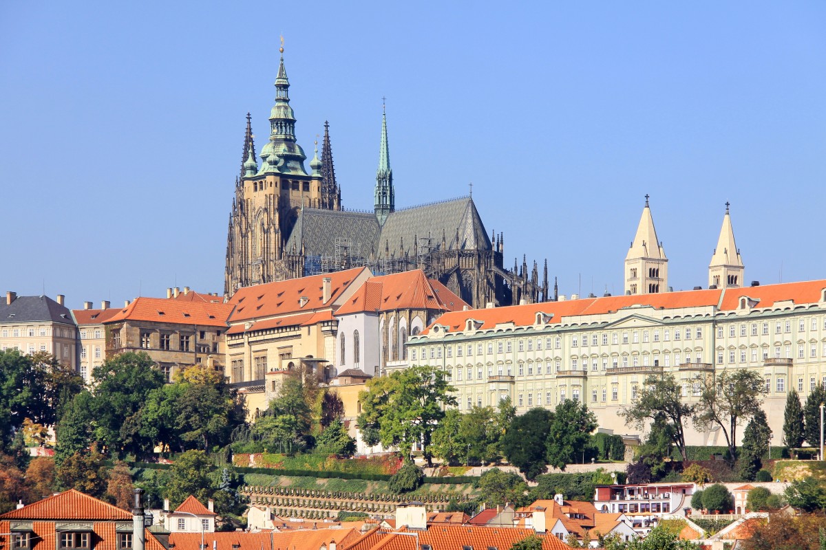 Royal Ceremonies: A Glimpse into the Splendor of Prague Castle